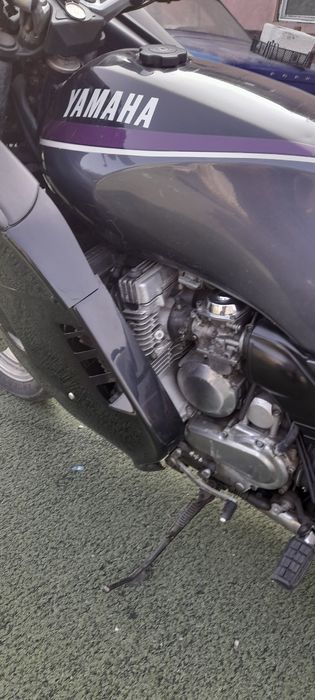 vând yamaha XJ900