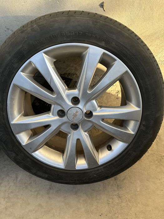 215.55.R17 diska balon