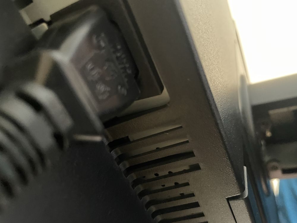 Монитор HP ZR2440W