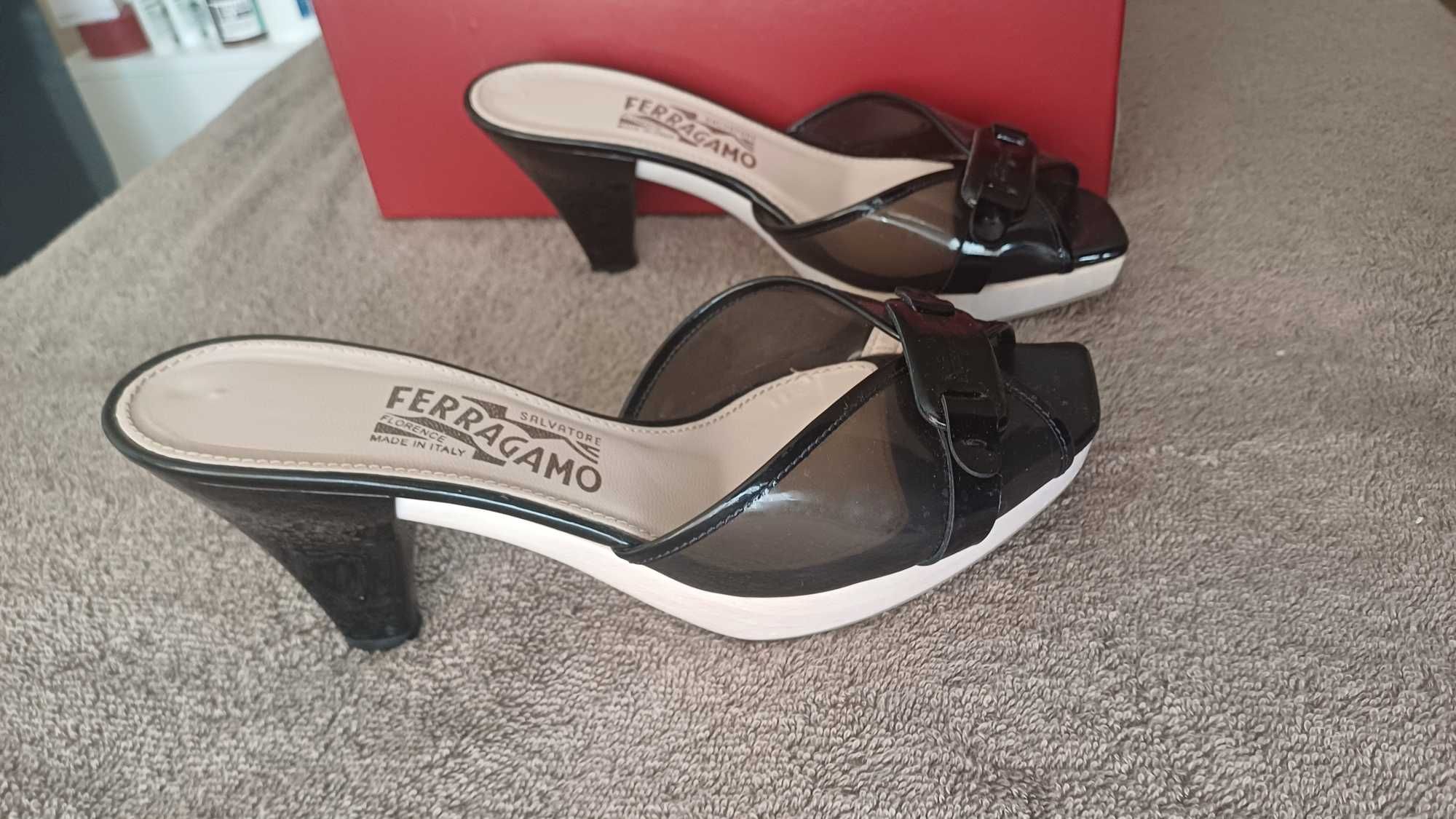 Чехли на Salvatore Ferragamo N36
