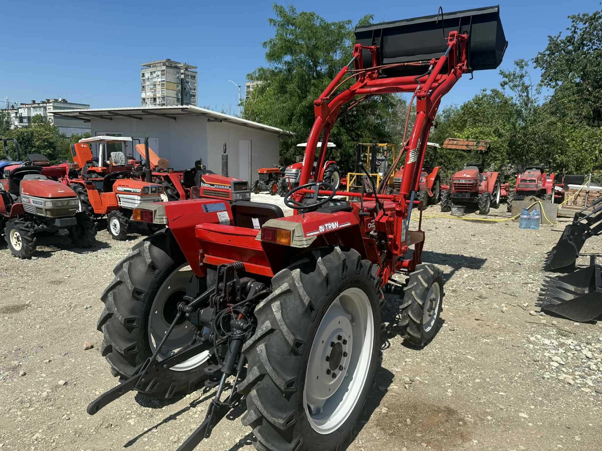 Челен товарач SHIBAURA D288 4x4