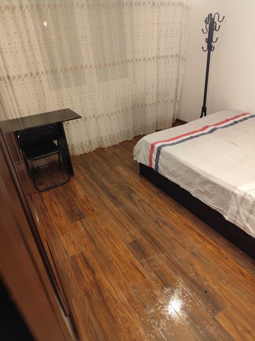 1 camera Drumul Taberei,Auchan in apart 3 camere,conditii excelente