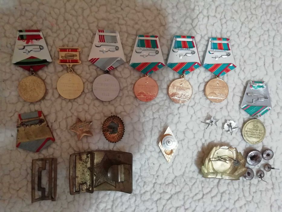 Различни руски медали
