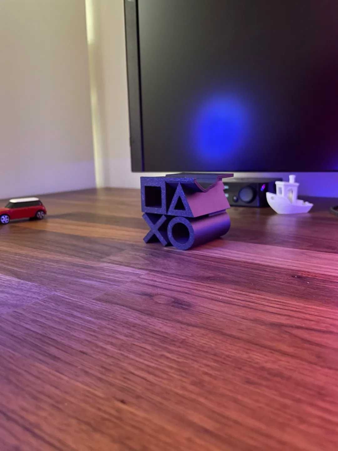 3D принтирана стойка за PS4 контролер - различни цветове