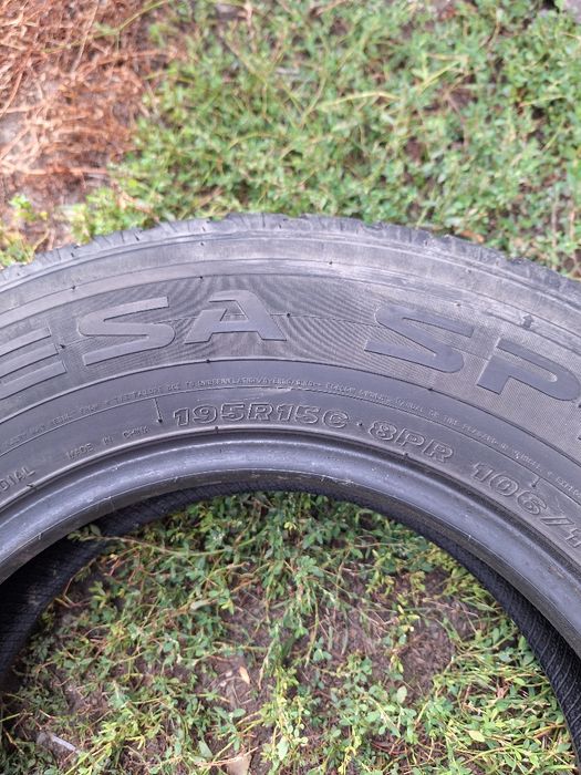 Шины б/у шипованая, усиленая. Размер 195/ 15