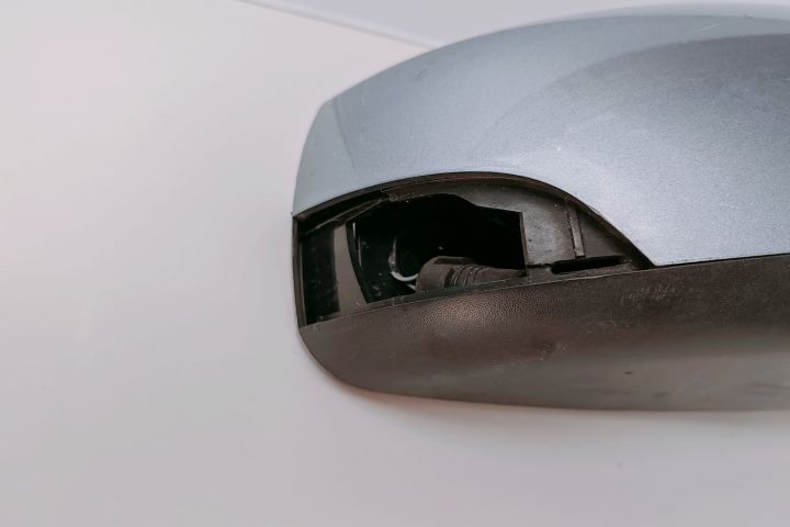 Oglinda  Dreapta Electrica fara semnalizator e9026098 Renault Laguna