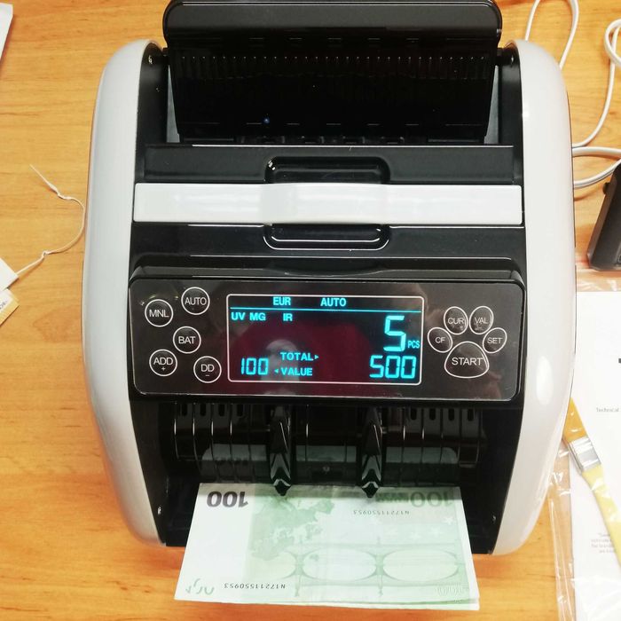 Mașină /aparat numărat bancnote/bani si detectie falsuri, display LCD