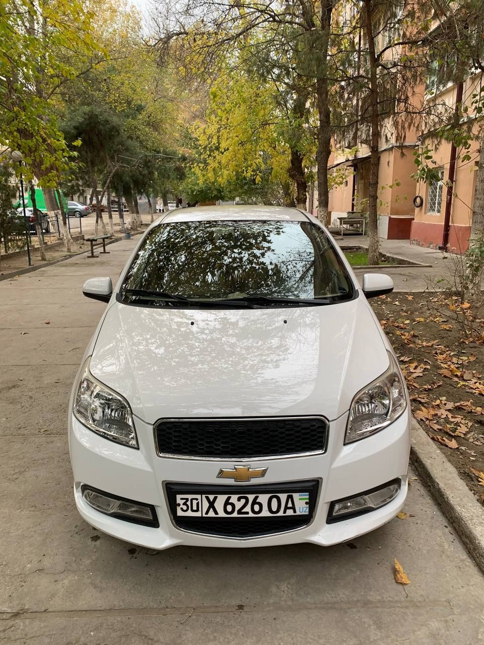 Nexia 3 avtomat sotiladi!!!