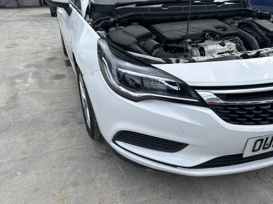 Far H7 stanga dreapta Opel astra K an 2019