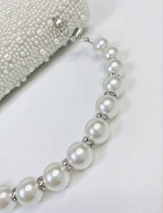 Дамска чанта с камъни