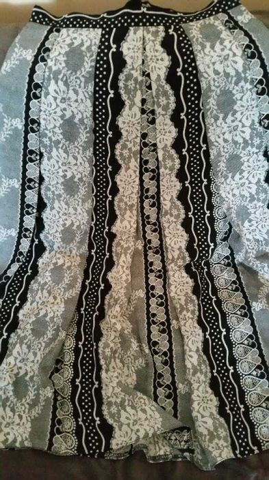 Fusta de vara. unicat