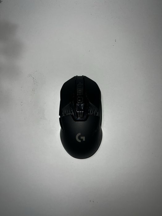 Mouse  Logitech G903 Wireless + Mouse pad Logitech power play wireless