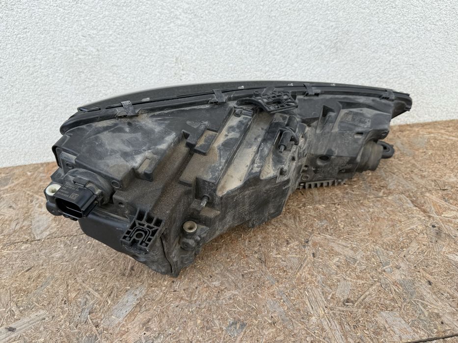 Far stanga Audi A4 B9 8W Facelift 2020-2024 Full LED Original