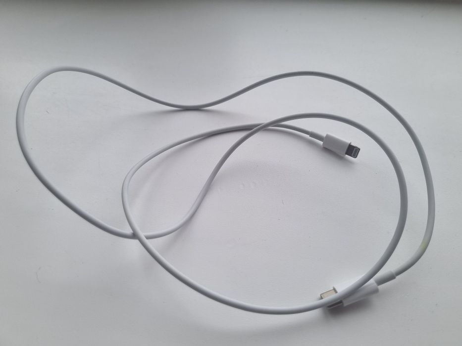 Продам шнур от телефона Айфон