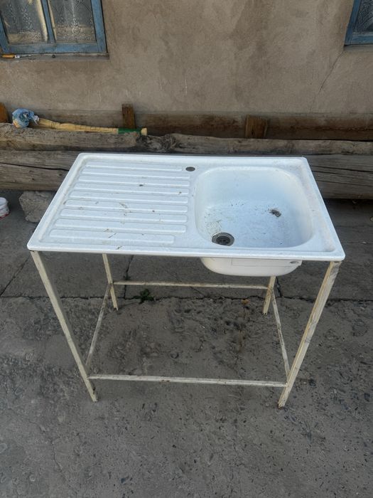 Раковина металичкая