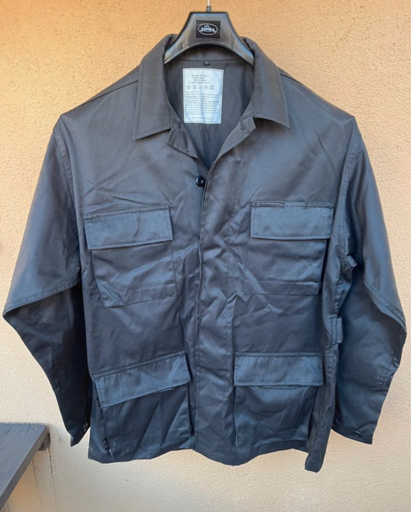 Jacketa US Army noua