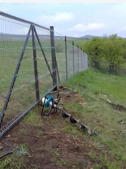 Garduri și porți detalii la telefon