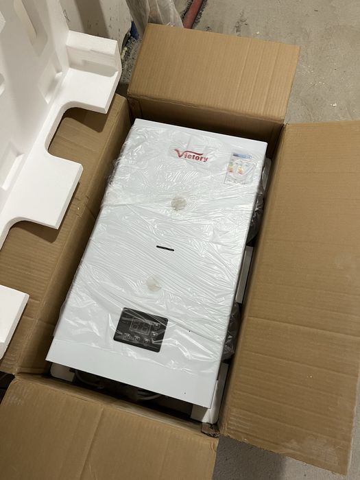 Продается двухконтурный газовый котел VIKTORY 16kw/PROTHERM Lynx 24 kw