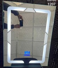 Зеркало с часами и подогревом 80х60/60х80 см. Bluetooth. Alrossa