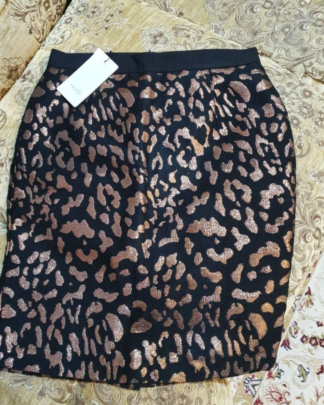 Новая фирменная юбка от  Oodji размер 42-44