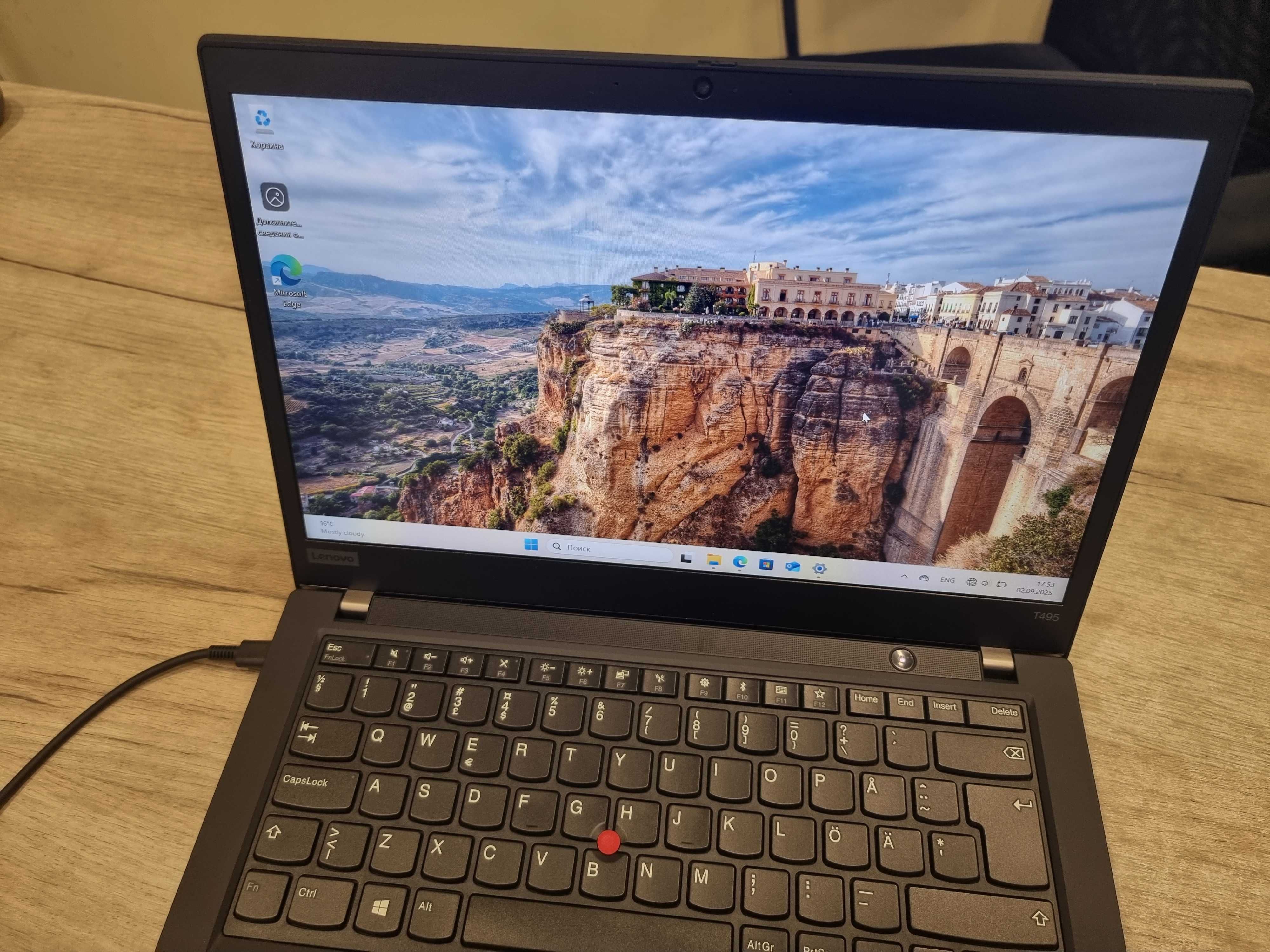 Лаптоп Lenovo ThinkPad T495