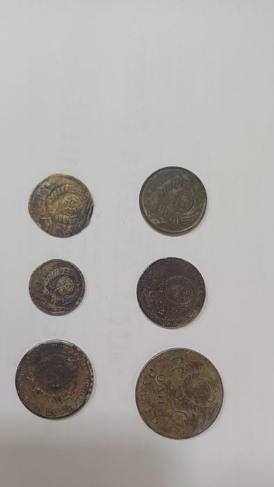 Монта 3 копейки 1943 года 300000 сум.монета 1 рубль 1964 года  100000