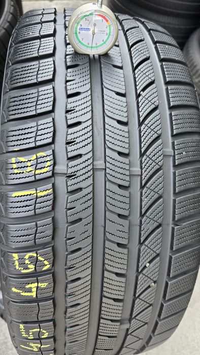 2 anvelope iarnă Momo 245/45/18 - transport gratuit