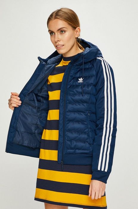 Adidas дамско яке S размер