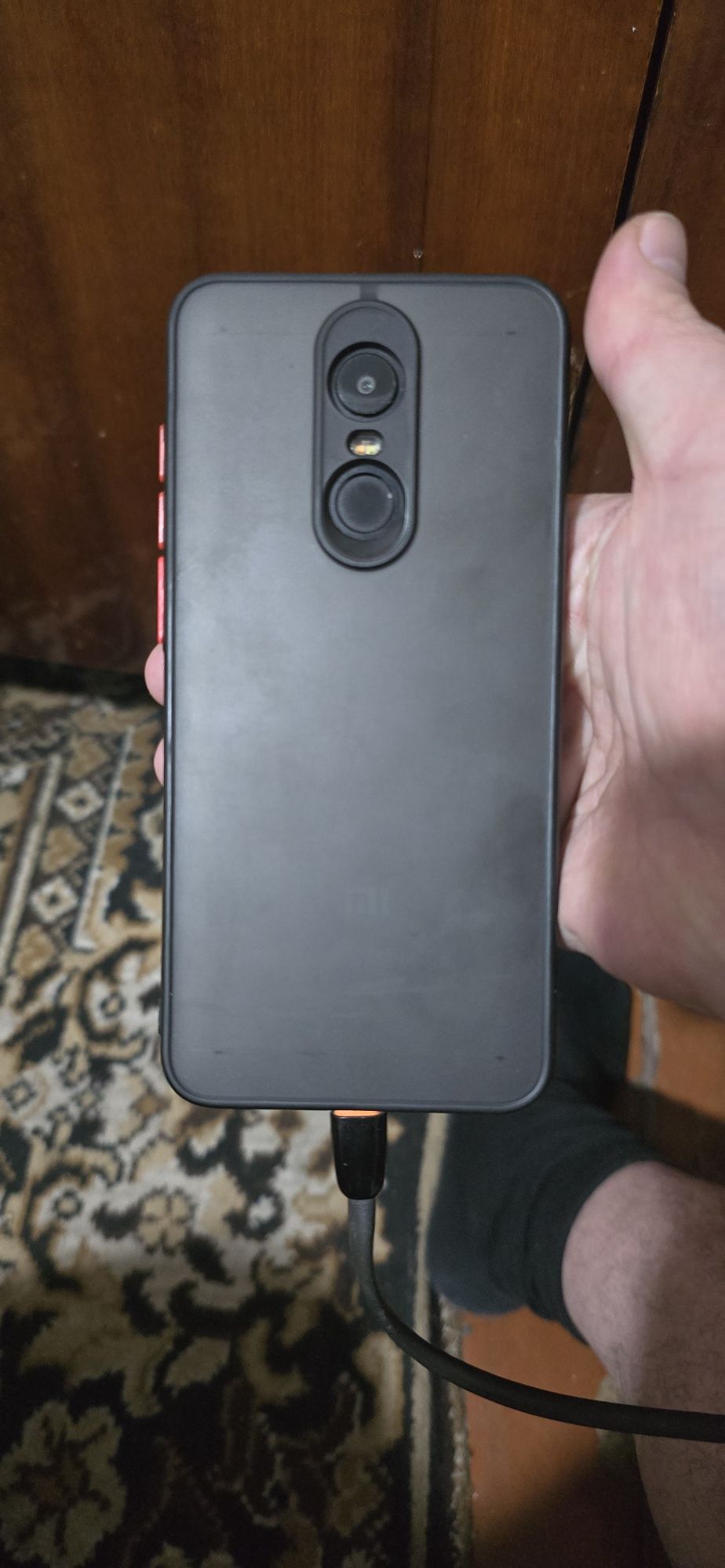 Redmi 5 plus 4/64Gb Kora uzi bez zaryadka aibi ek hamma egi chotkiy is
