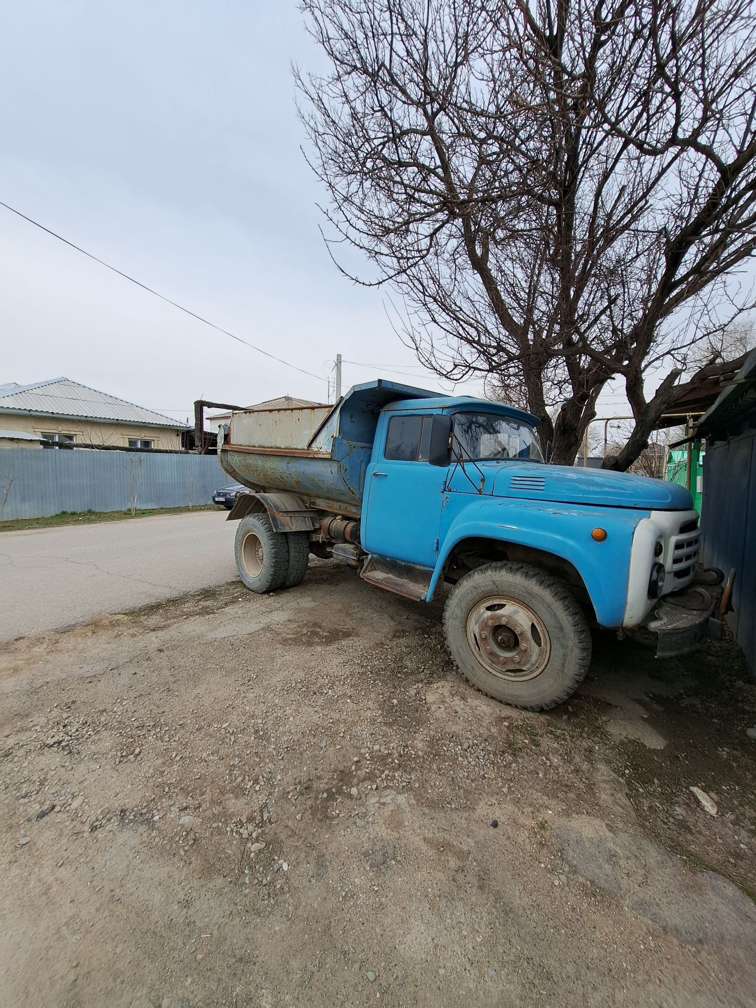 Продам Зил в  отличном состоянии