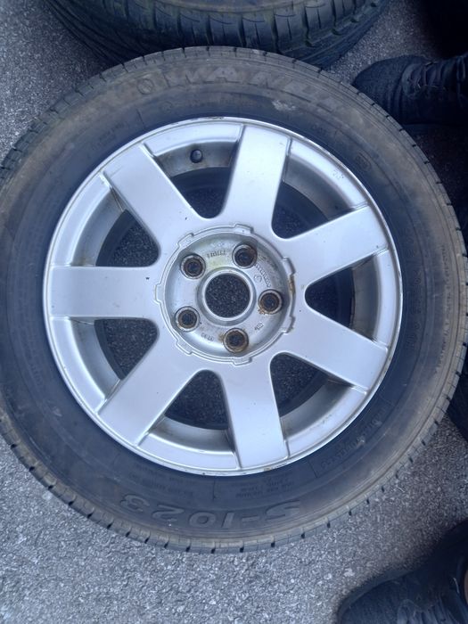 4 броя гуми с джанти може и поотделно