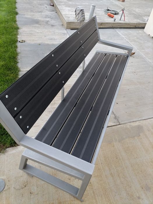 Banca curte cimitir terasa etc