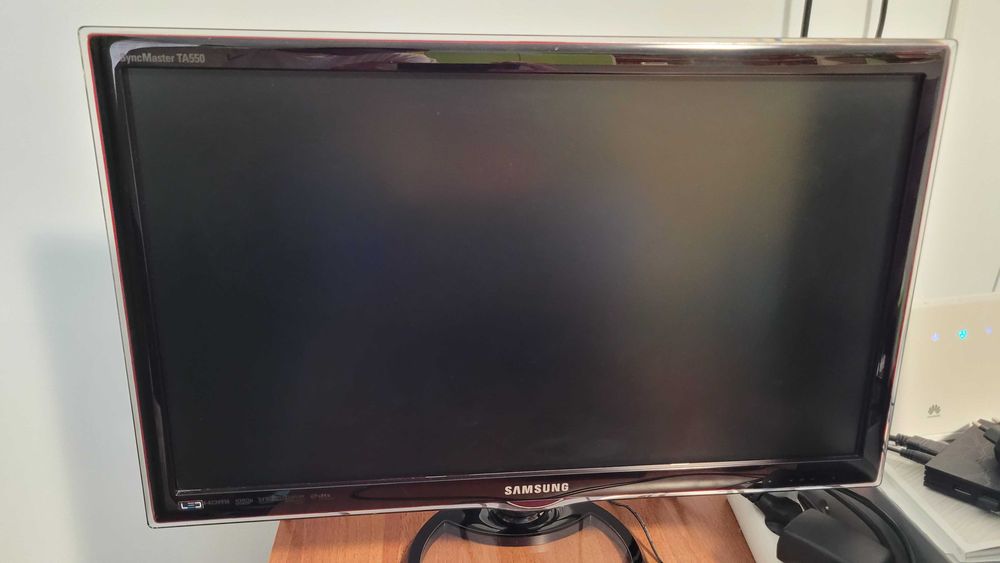 Vand TV si Monitor Full HD Samsung SyncMaster TA550 24 inch