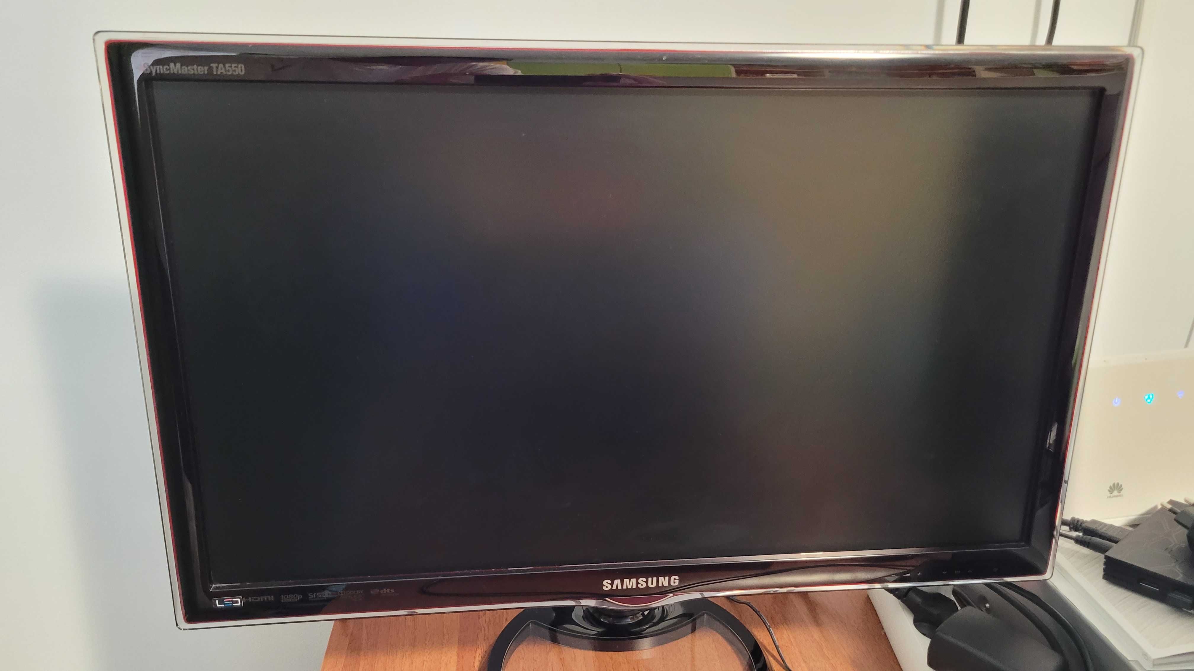 Vand Monitor TV Samsung SyncMaster TA550 24 inch