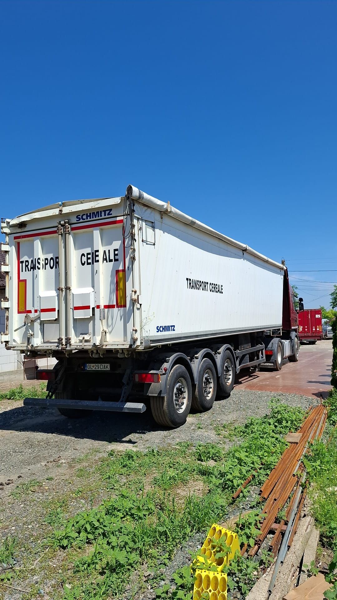 Ansamblu Scania R420 HPI semiremorca Schmitz