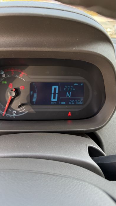 Cobalt 2024 yil 20.000 km yurgan rangi oq ideal moshina