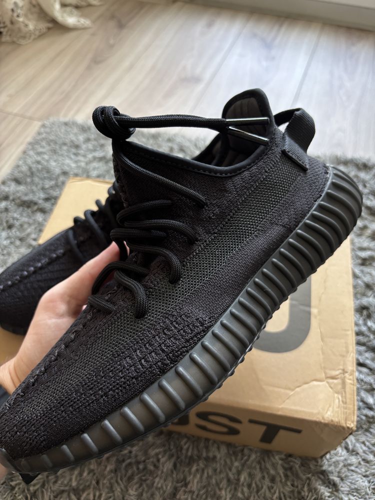 Yeezy Boost 350 Onyx