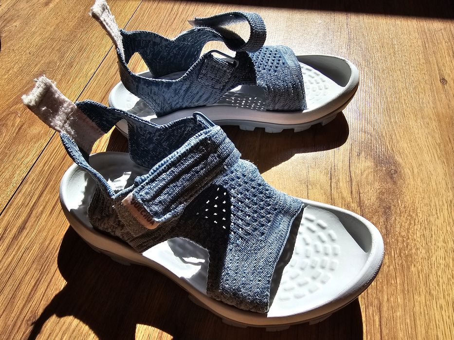 Sandale Drumeție la munte MH120 Decathlon, nr 32,