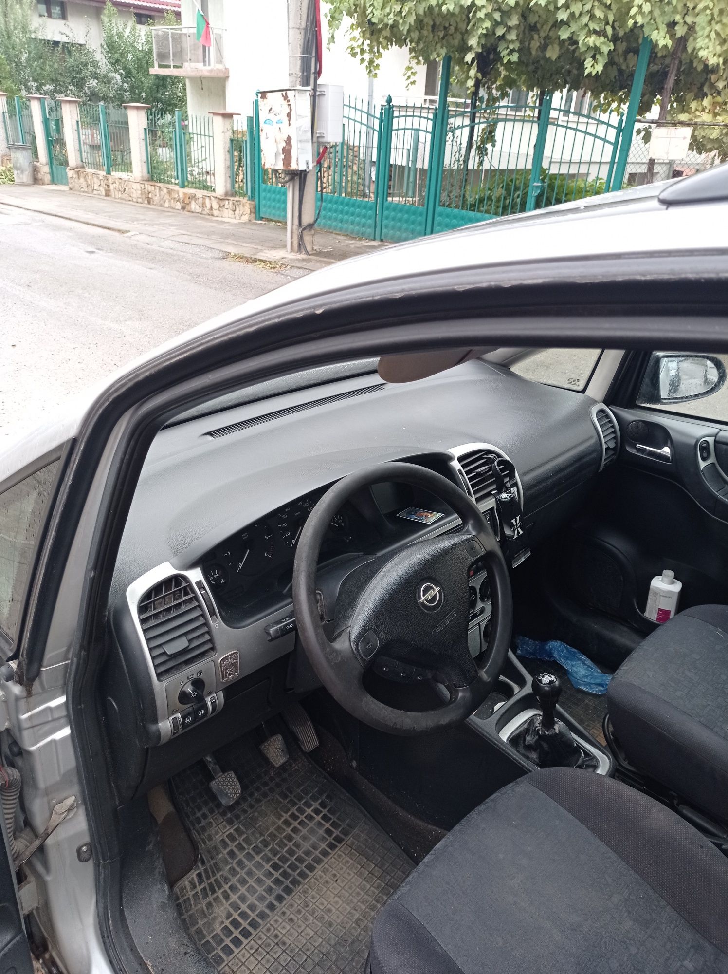 Опел Зафира 2.0 dti 101 hp  На части