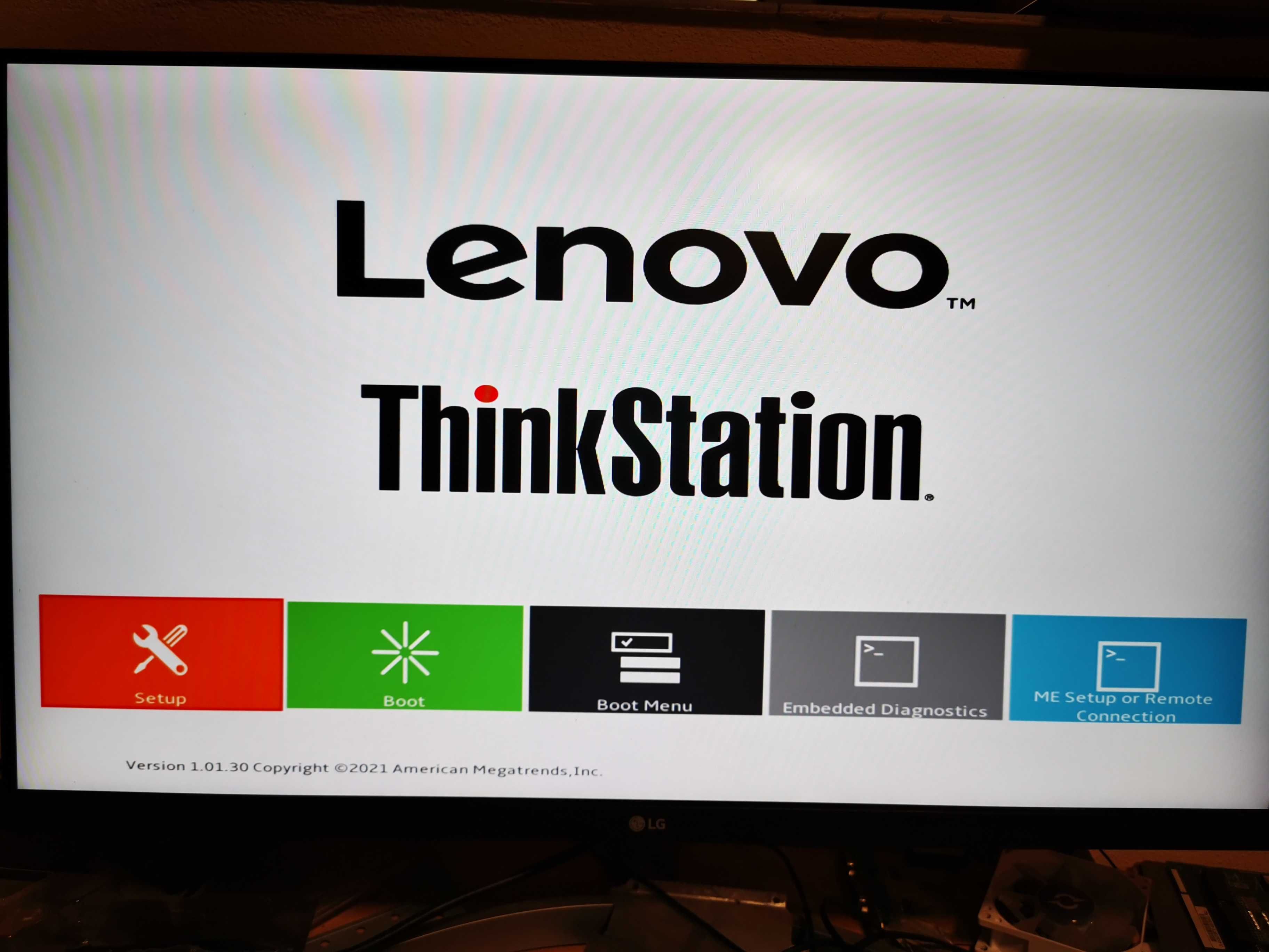 Workstation Lenovo P700 Dual Xeon E5-2643 V3 3.4 12c/24t 32gb quadro