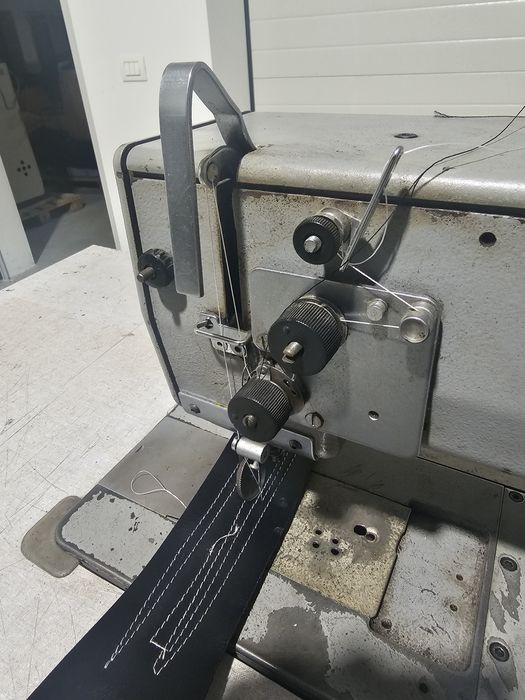 Masina de cusut în piele  industriala ADLER 467