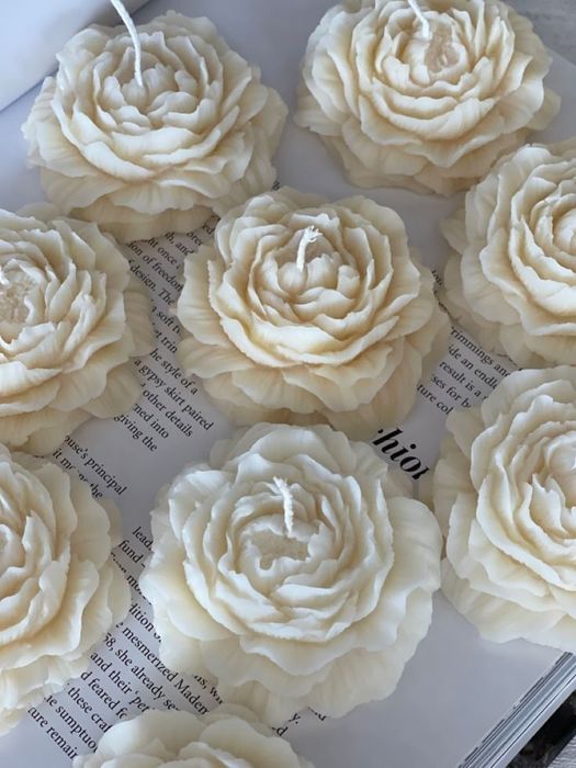 Сватбени подаръци- свещ цвете ,кръщене,погача