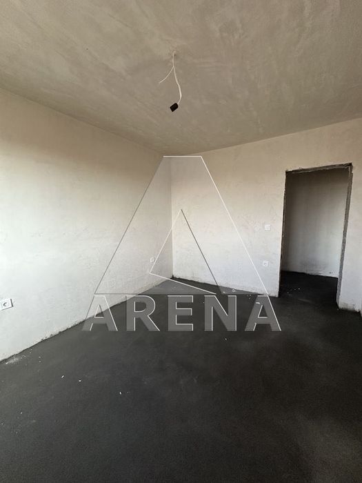 Продава се Тристаен апартамент в Пловдив, Остромила - 96 кв.м за 1188 €/кв.м - Снимка #2