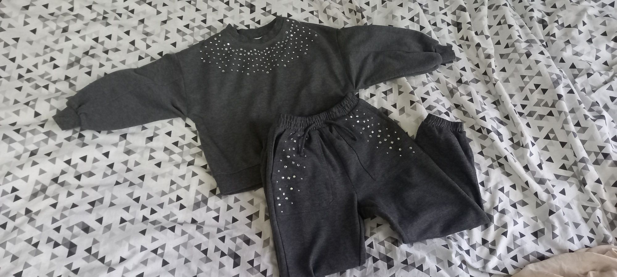 Костюмчик на девочку ZARA Б/у