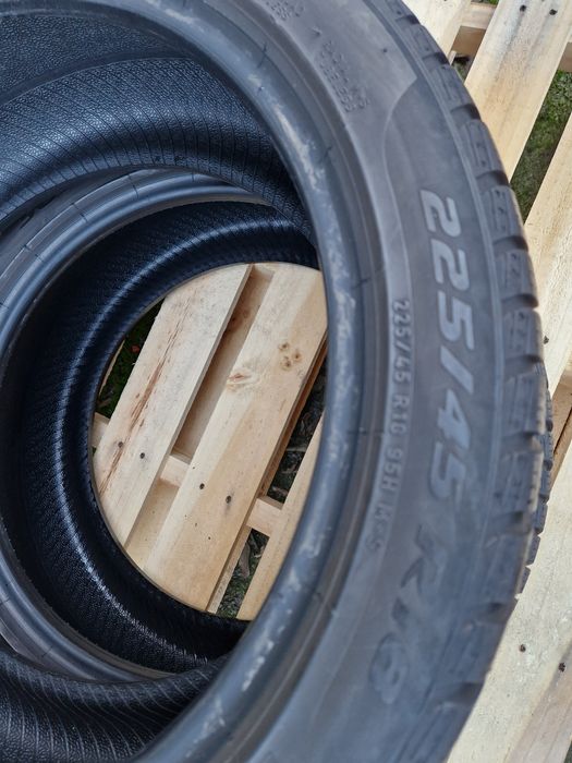 2anvelope iarna 225 45 18 Pirelli 2019