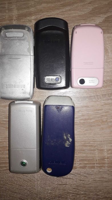Telefoane vechi de colectie