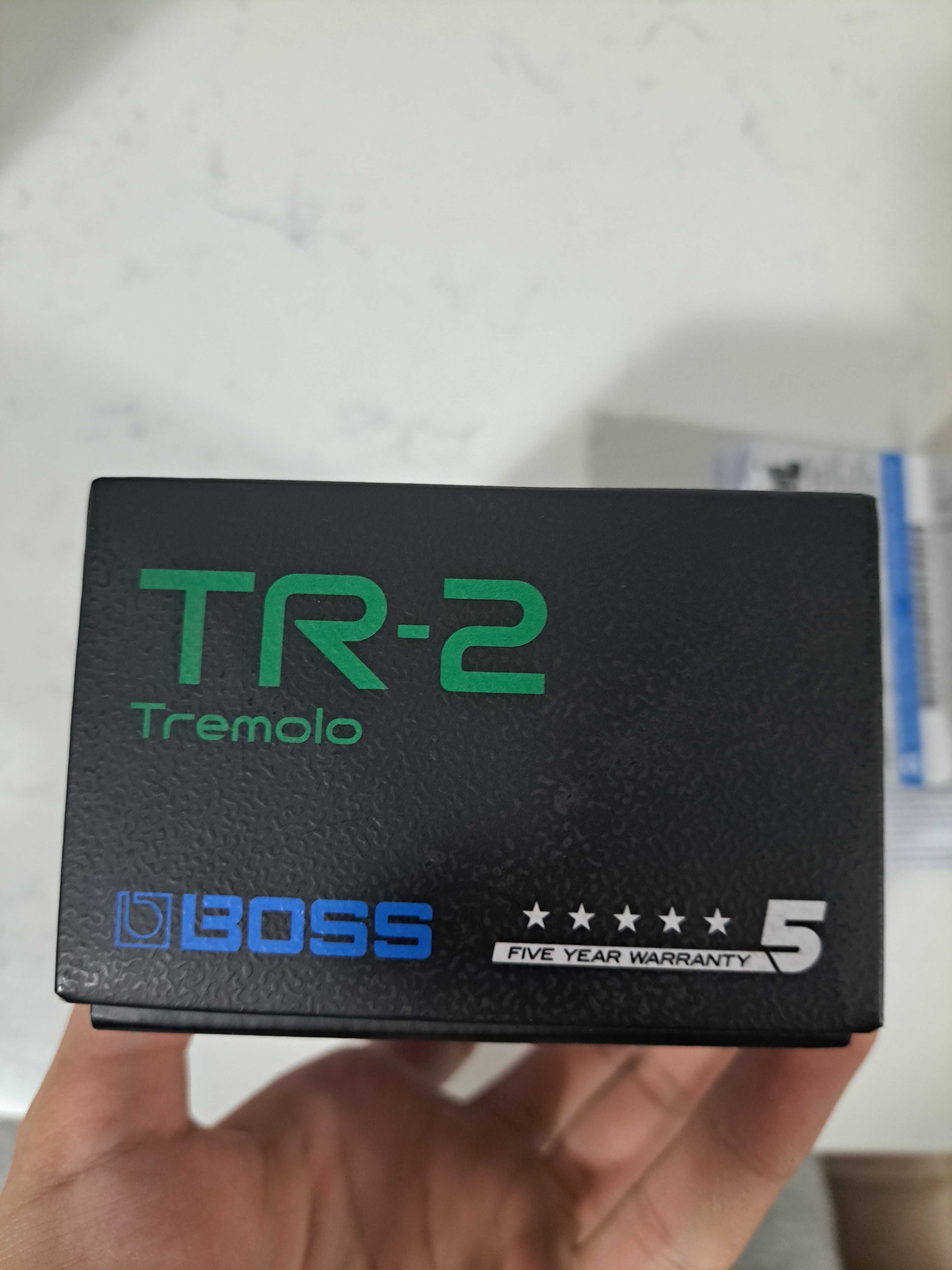 Boss TR-2 Tremolo Гитарная педаль