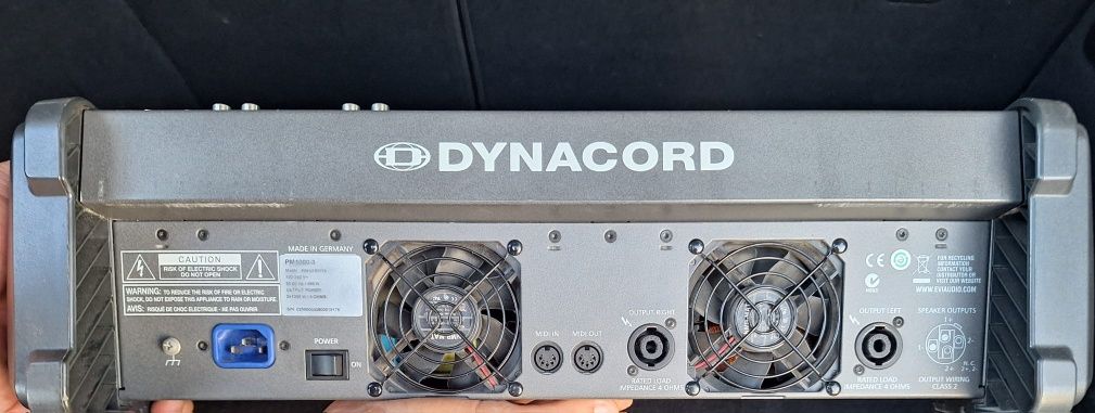 Vand / Schimb Dynacord 1000 3 cu 1000 2