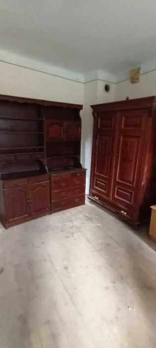 Mobila veche stare foarte buna preț 1600 de lei negociabil