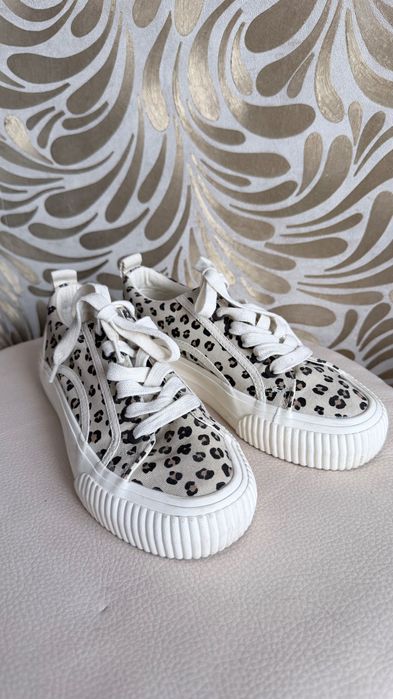 Маратонки Zara, размер 33